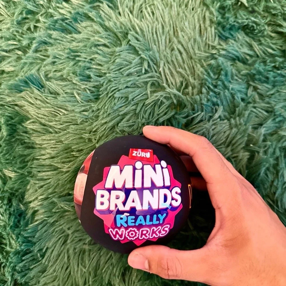 2 Mini Brand Really Works MINI PLAYER + 3CAPSULE Vinyl Playset Series NEW